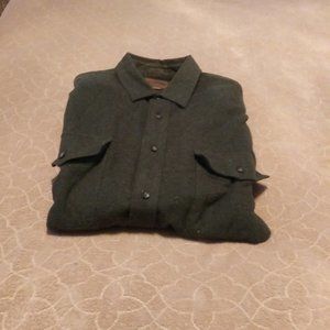 St. John's Bay Large Men's Dark Green Flannel Shirt